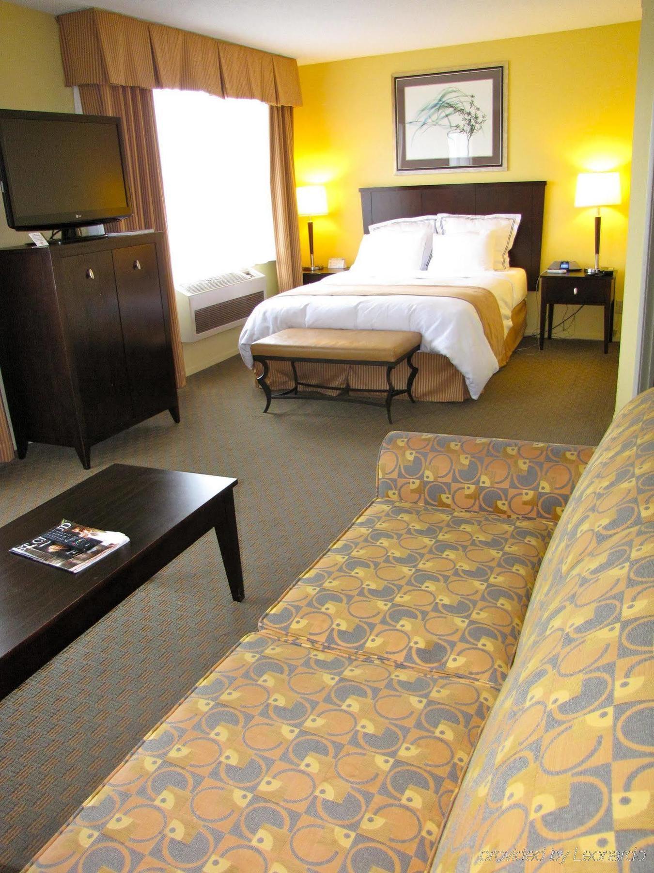 Courtyard By Marriott Saint Cloud